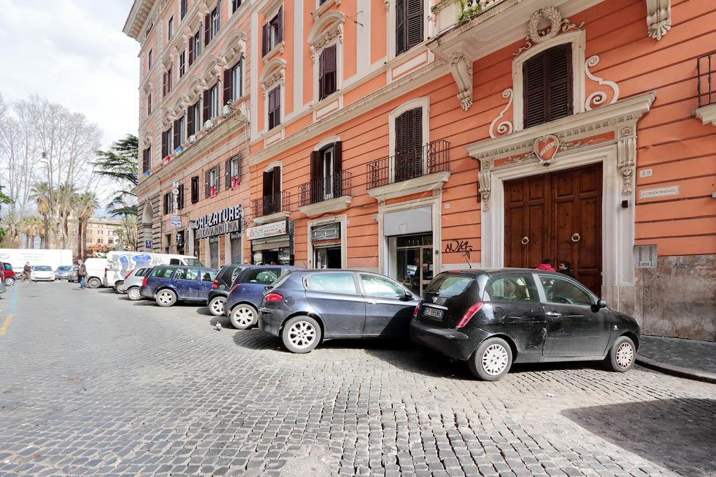 Lucky Home Rooms Rome Exterior photo